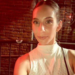 Meet your Posher, Cleo